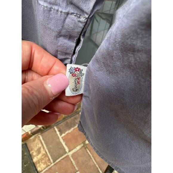 Disney Women’s Minnie Mouse Shirt Button up quarter sleeves XL Disney world - Picture 6 of 10